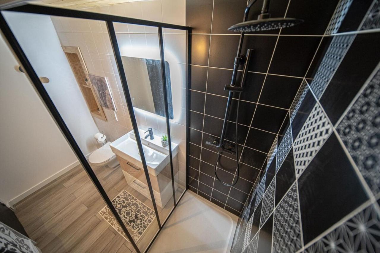 ליון Spacious Renovated Loft - University - Guillotiere מראה חיצוני תמונה